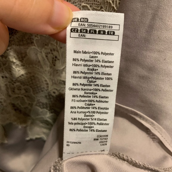 Lavender Cami, satin and cream coloured lace - Picture 6 of 6